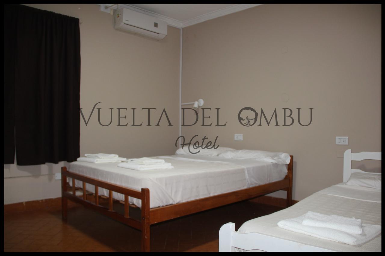 Hotel Vuelta Del Ombu Gobernador Virasora エクステリア 写真
