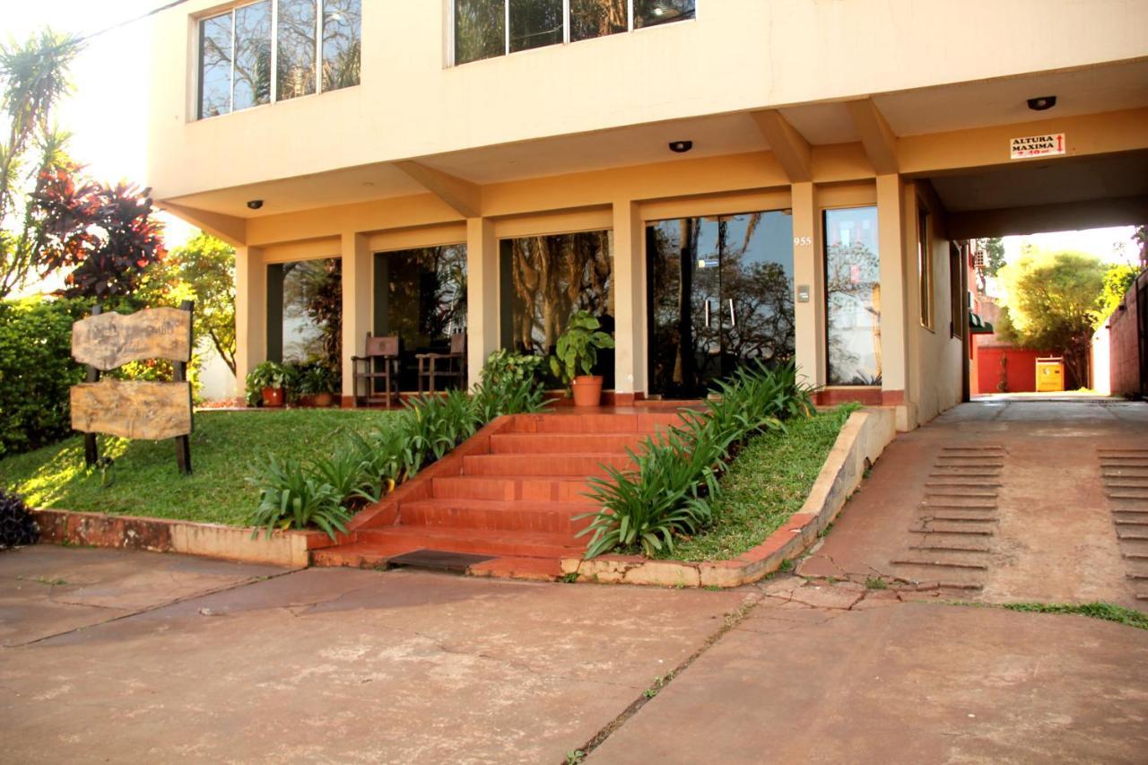 Hotel Vuelta Del Ombu Gobernador Virasora エクステリア 写真